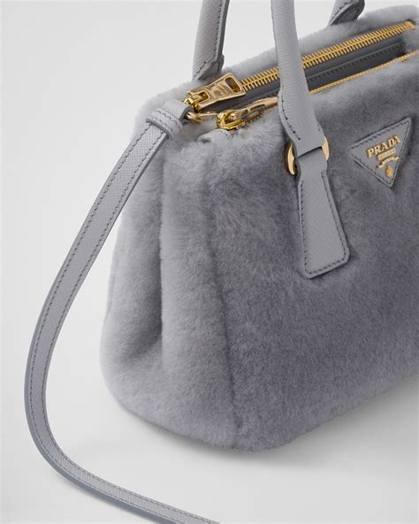 borsa prada pelosa